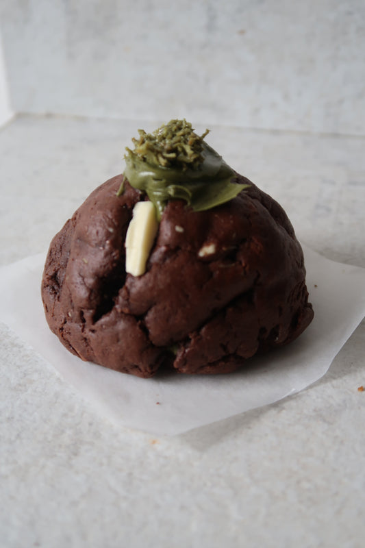 6 Pistachio cream cookies